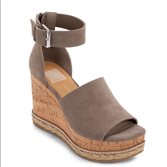 Dolce Vita Shoes - ✨HP✨ Dolce Vita Wedge Sandal